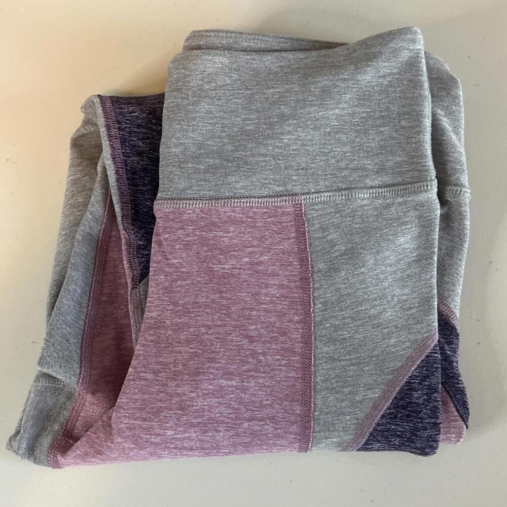 Aritzia The Constant Colorblock Legging Gray/Pink/Purple Size Medium